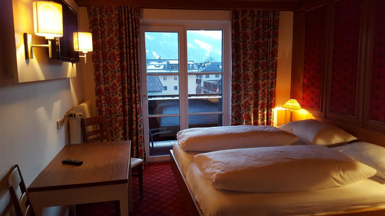 Hundsdorf  Hotel Lukashansl מראה חיצוני תמונה